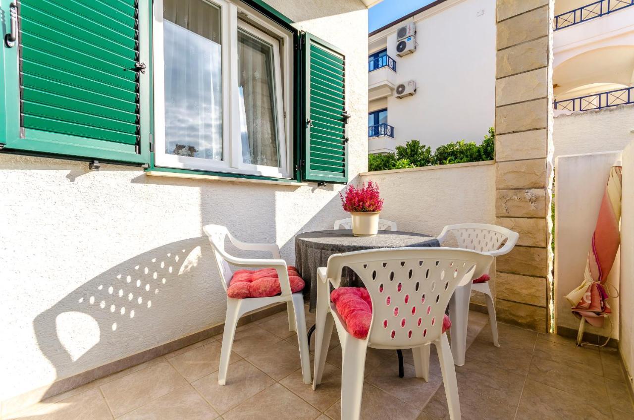 Apartments Mate Trogir Buitenkant foto
