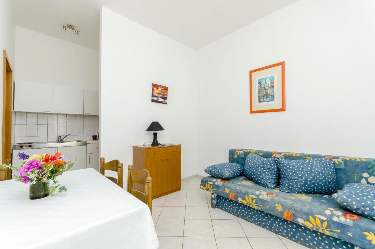 Apartments Mate Trogir Buitenkant foto