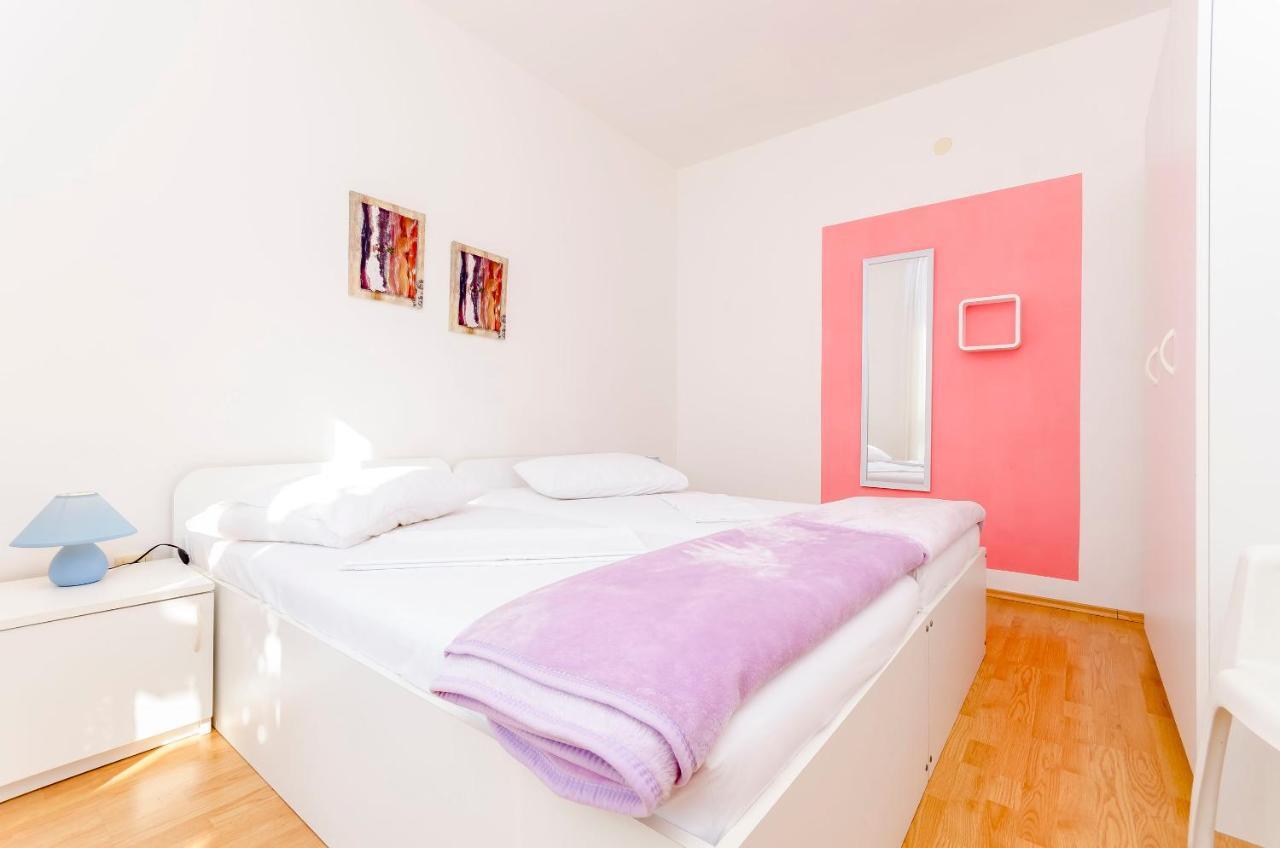 Apartments Mate Trogir Buitenkant foto